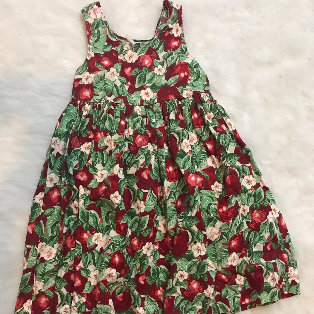 Size 10 girls vintage dress🍎